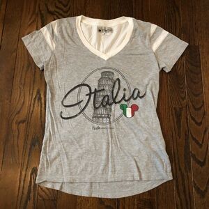 Disney Parks Women’s S Light Gray/White Raglan Short-Sleeve Italia Epcot T-Shirt